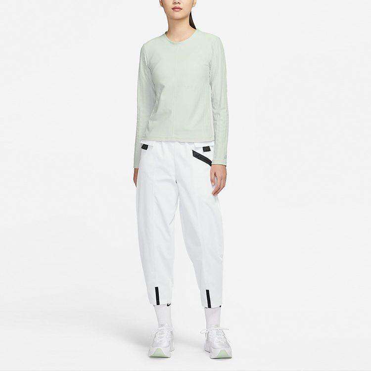 Nike Женская спортивная футболка Dri FIT Цвет: Пемзово-серый Зеленый DM6165-034