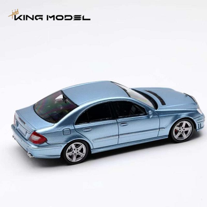 In Stock King Model 1:64 Mercedes-benz E63 Amg W211 Series Simulation Alloy Miniature Die-casting Car Model Custom Toys Gift
