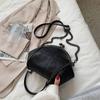 Vintage Embroidered Women's Chain Bag: Versatile Shell Shoulder & Crossbody Bag