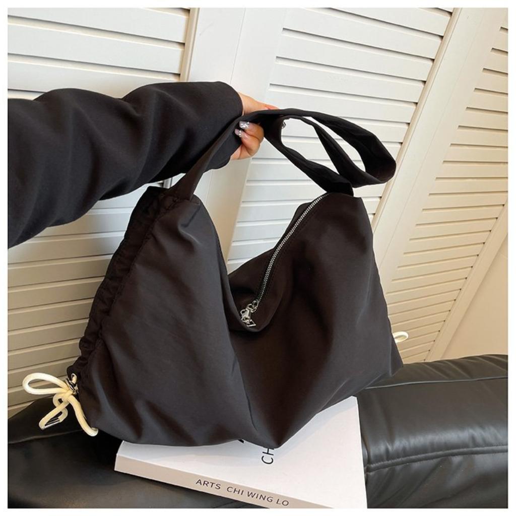Travel Bag Women Nylon Large Capacity Daily Commute