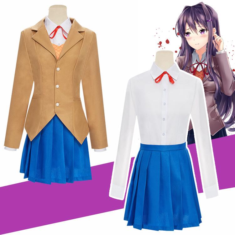 Косплей на Heartbeat Club из Doki Literature Club - Японская аниме-ролевая игра