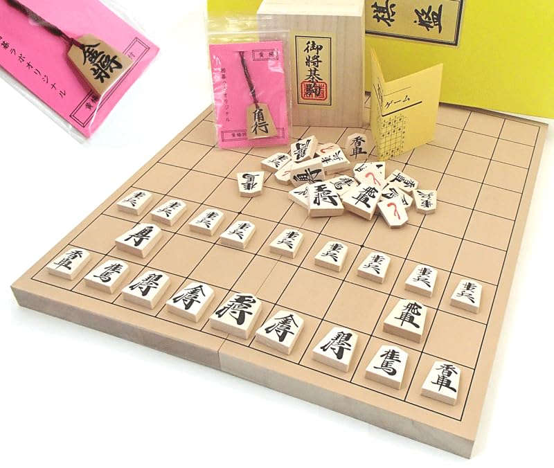 Wooden Shogi Set, Yamagata Tendo Yoyo Carving Pieces with Netsuke, Shin-Katsura No. 7 Folded Shogi Board and the Most Popular High-quality Pressed
