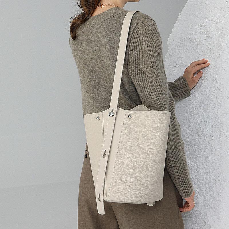 Bucket Bag Women's Large-capacity Vegetable Basket Women's Bag 2025 New High-end Portable Women's Bag To Work Commuter Messenger Bag