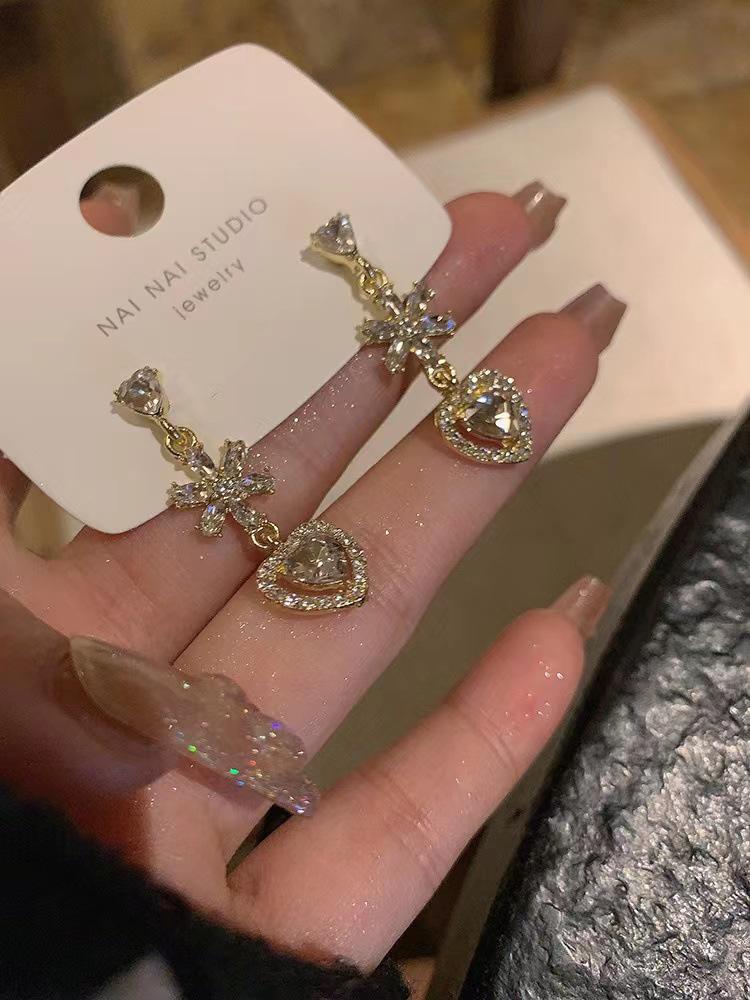 Элегантные легкие роскошные циркониевые клипсы для непроколотых ушей – высококачественные серьги и гвоздики Niche Design для женщин