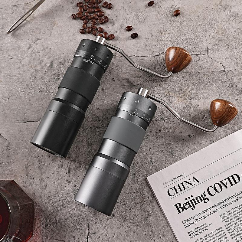 Stainless Steel Hand-Crank Coffee Grinder with External Adjustment for Italian Coffee