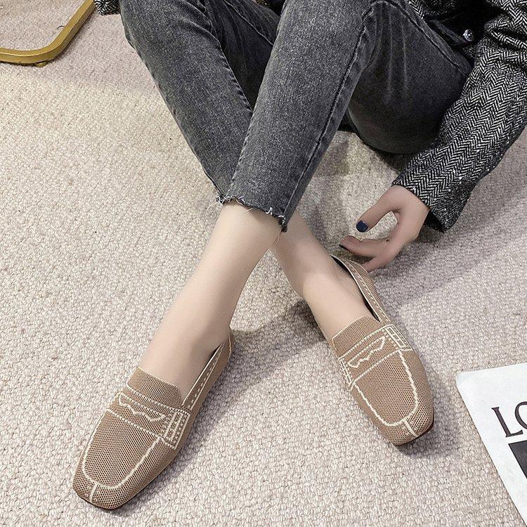 Женские трикотажные мокасины с круглым носком, новые балетки 2024 года, дышащая вулканизированная обувь, кроссовки для вождения, туфли-лодочки