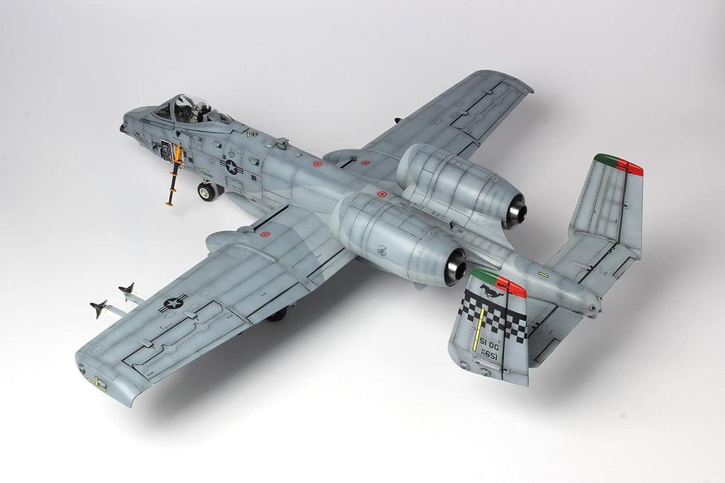 Серия самолетов Штурмовик ВВС США Thunderbolt II Авиабаза Осан Пластиковая модель Platz/Italeri 1/48 A-10C TPA-3