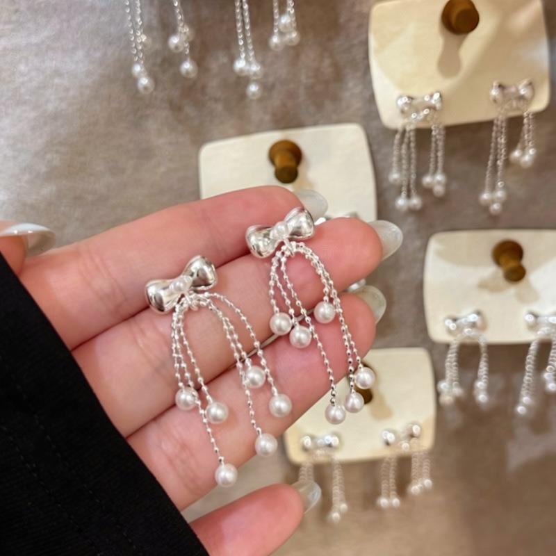 Серьги с кисточками и бантом, серебряная игла, нишевая, легкая роскошь, женский дизайн, премиум серьги, серебряные, модные, универсальные серьги, женщины