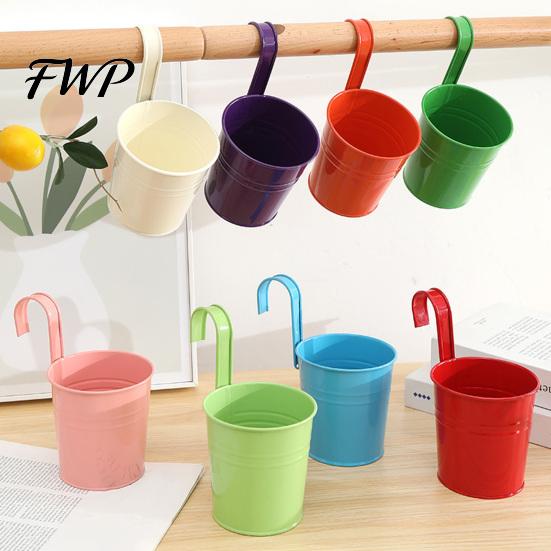 Space-saving Planter Metal Hanging Flower Pot with Drain Hole Detachable Multi-use Plant Container Hook Railing for Balcony Garden Fence