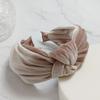 LALA Бархатная повязка на голову с узлом - Бежевый