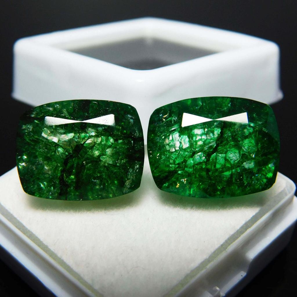 Natural Green Muzo Emerald 19.6ct Cushion Cut Certified Loose Gemstone