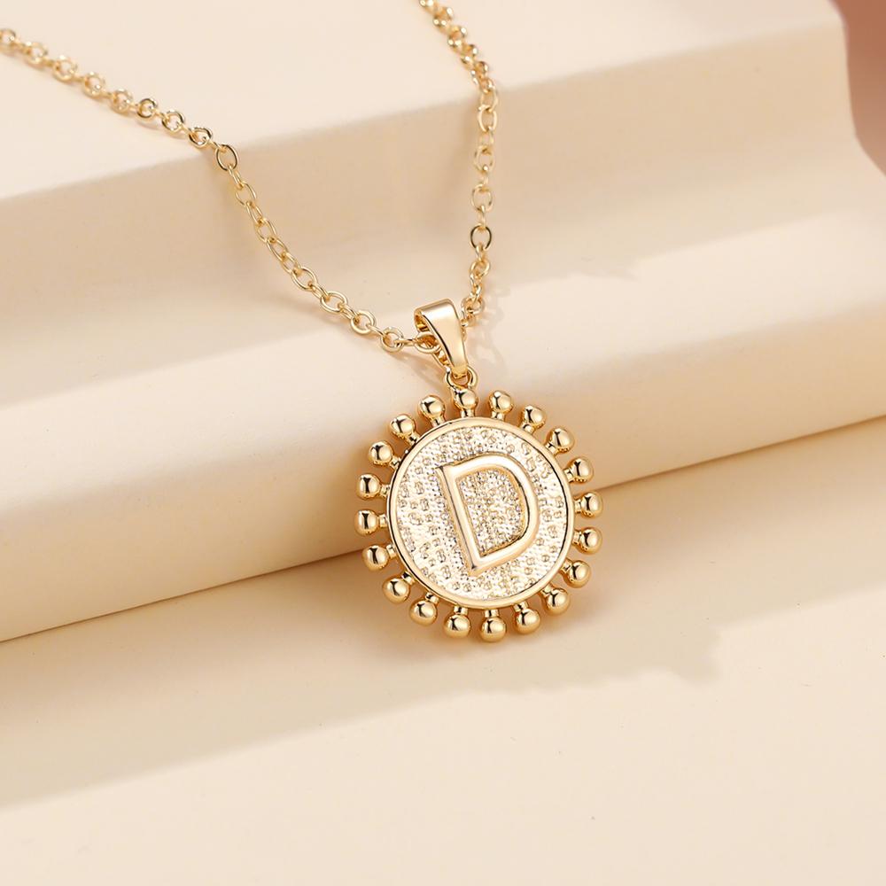 Ожерелье с инициалами для женщин, 1 шт., золотого цвета, круглая подвеска с буквами, цепочка, ожерелье, колье, ювелирные изделия с алфавитом