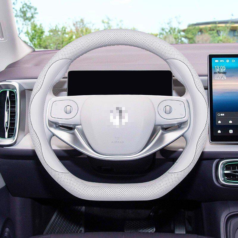 Индивидуальная накладка на руль из натуральной кожи для моделей Leapmotor B10/2026 цвета Star Heng Purple