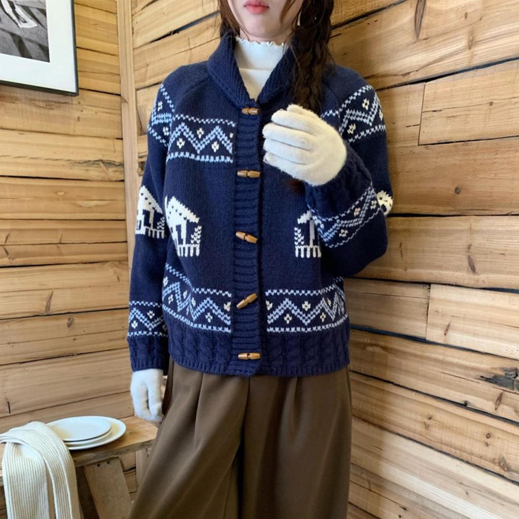 Korean Style Knit Horn-Button Jacquard Sweater Coat - Women's Retro Loose Cardigan for Autumn/Winter