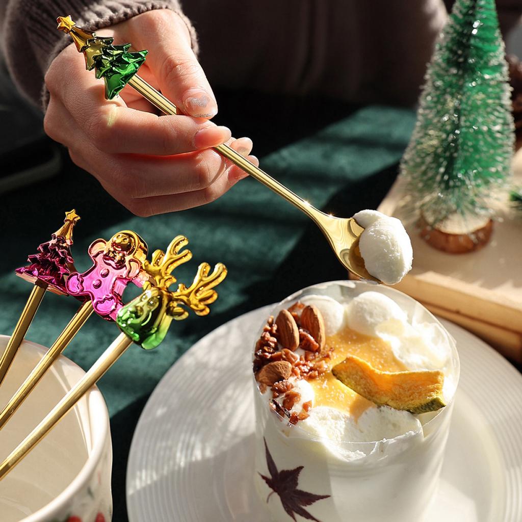 Рождественский набор из 2/4/6 вилок и ложек из нержавеющей стали, креативная посуда, подарочный набор вилок и ложек для кофе, чая, десерта