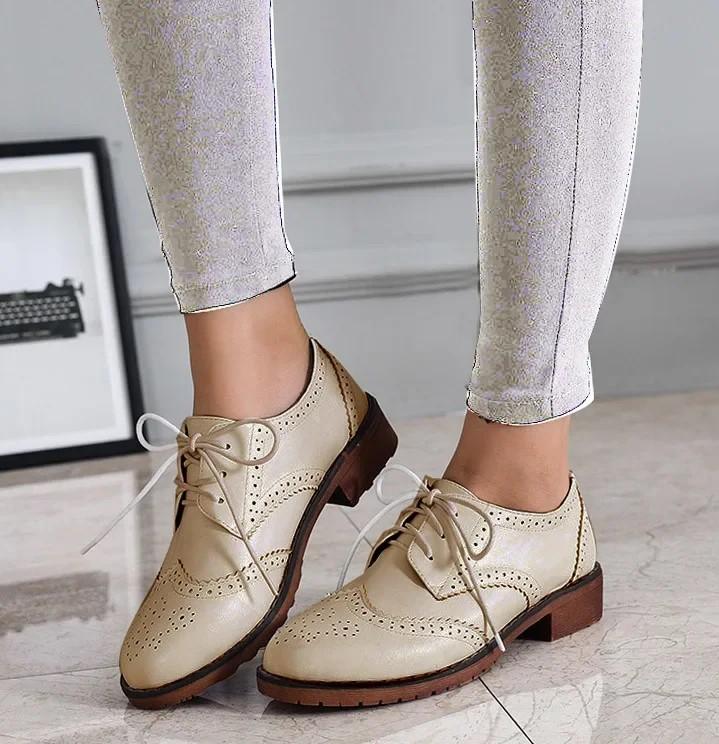 Модные туфли в британском стиле для женщин 2024 года, туфли-оксфорды из грубой кожи в студенческом стиле с резными каблуками и студенческими ремешками