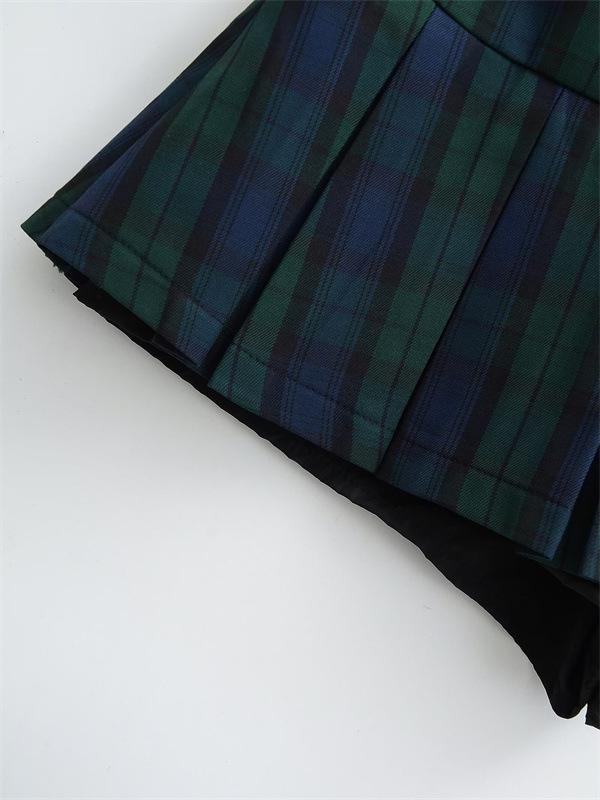 Women's Green Plaid Retro Pleated Mini Skirt, Low-Waist, Slimming, Anti-Exposure, Petite Fit