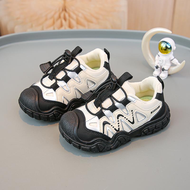 Детские кроссовки на шнуровке, с мягкой подошвой, детская спортивная обувь, с защитой пальцев, 2025, новая модная, повседневная обувь для мальчиков и девочек, тренд