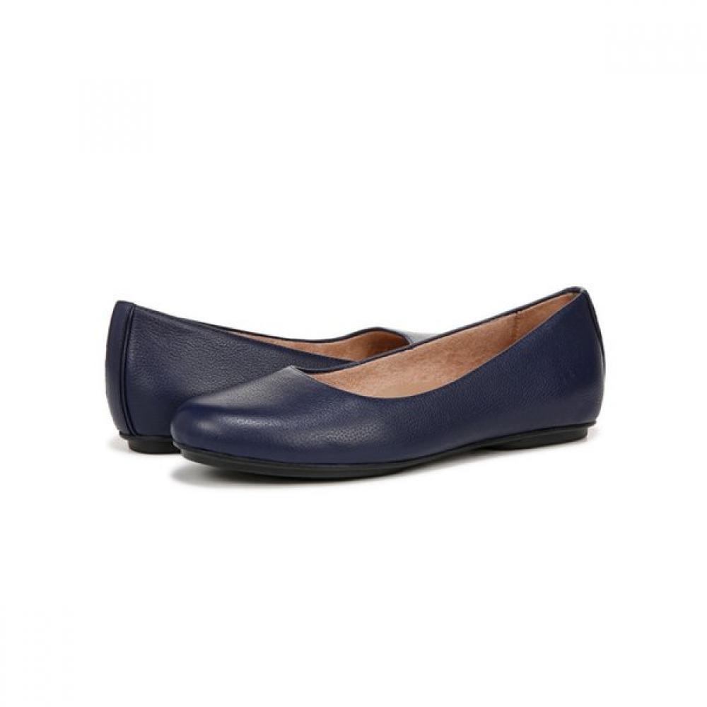 Naturalizer Women S Comfort Flat ShoeS Navy 8ntmax4f2l