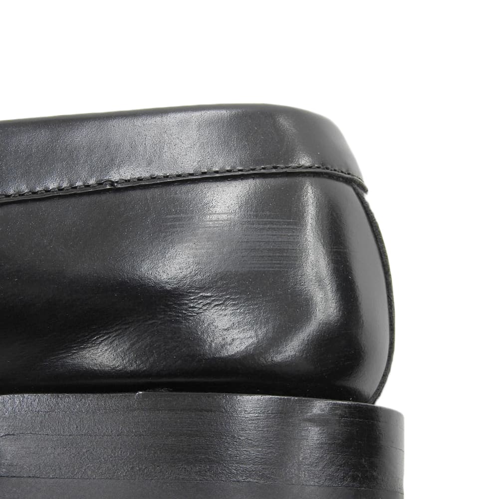 Celine Excellent Condition LUCO/Luco Polished Bullskin Triomphe Metal Piece Flat Loafers In Black and Gold, 335813602C Shoes 38.5 Black / goldUsed