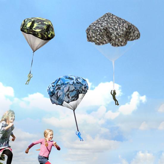 3 шт. Игрушка-парашют для детей, игрушки для двора на открытом воздухе, способствует активной игре, возраст 3+, нейлоновый мини-парашют без запутывания для групповых игр, вечеринок по случаю дня рождения