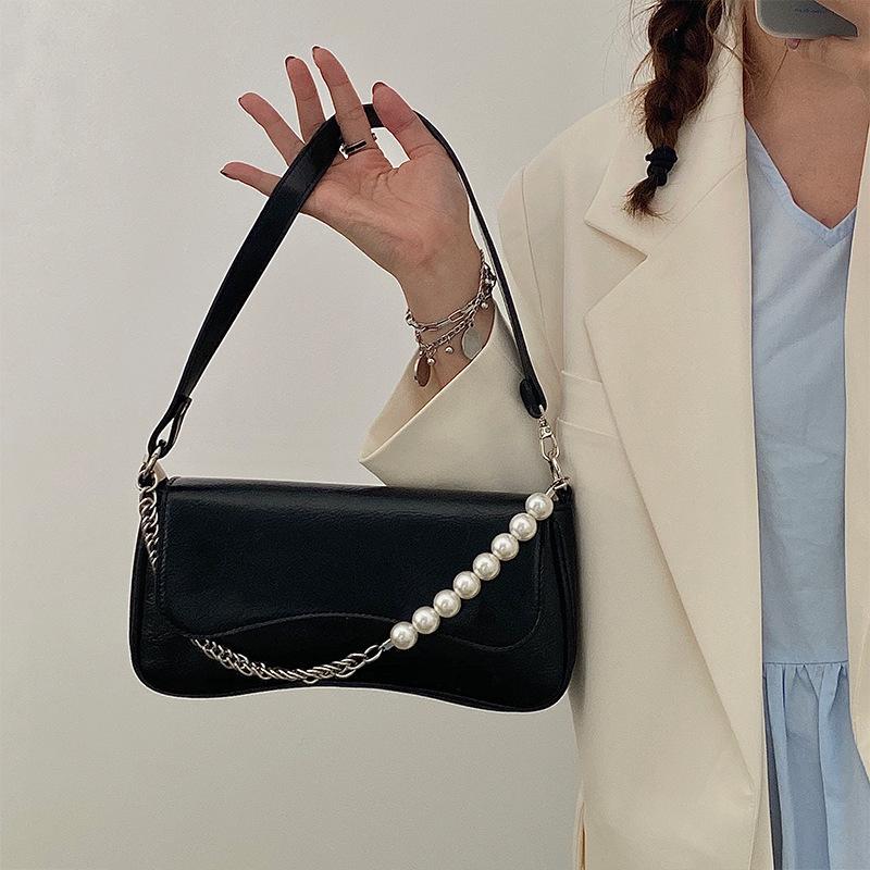 Design Underarm Bag For Women's Summer New PU Black Zipper Fashion Pearl Chain Versatile Single Shoulder Bag Handbag