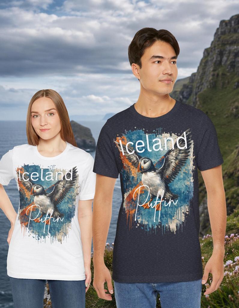 Iceland Puffin T-Shirt | Atlantic Puffin Bird Shirt | Iceland Nature Tee | Coastal Wildlife Graphic Tee | Unisex Travel Gift