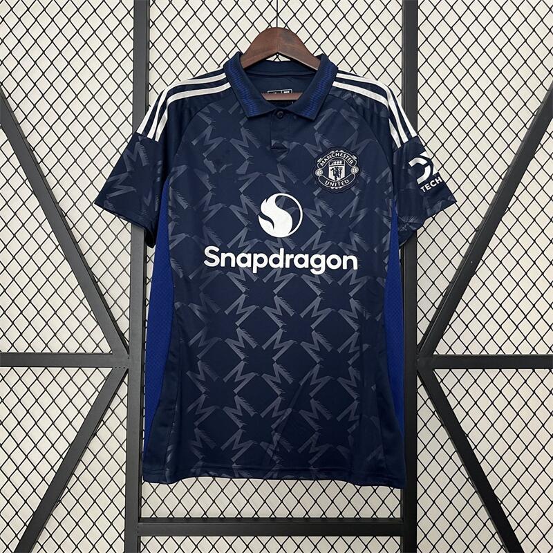 2425 Thai version of Barcelona, Manchester City, Paris AC Inter, Chelsea Hotspur Riyadh Crescent victory jersey