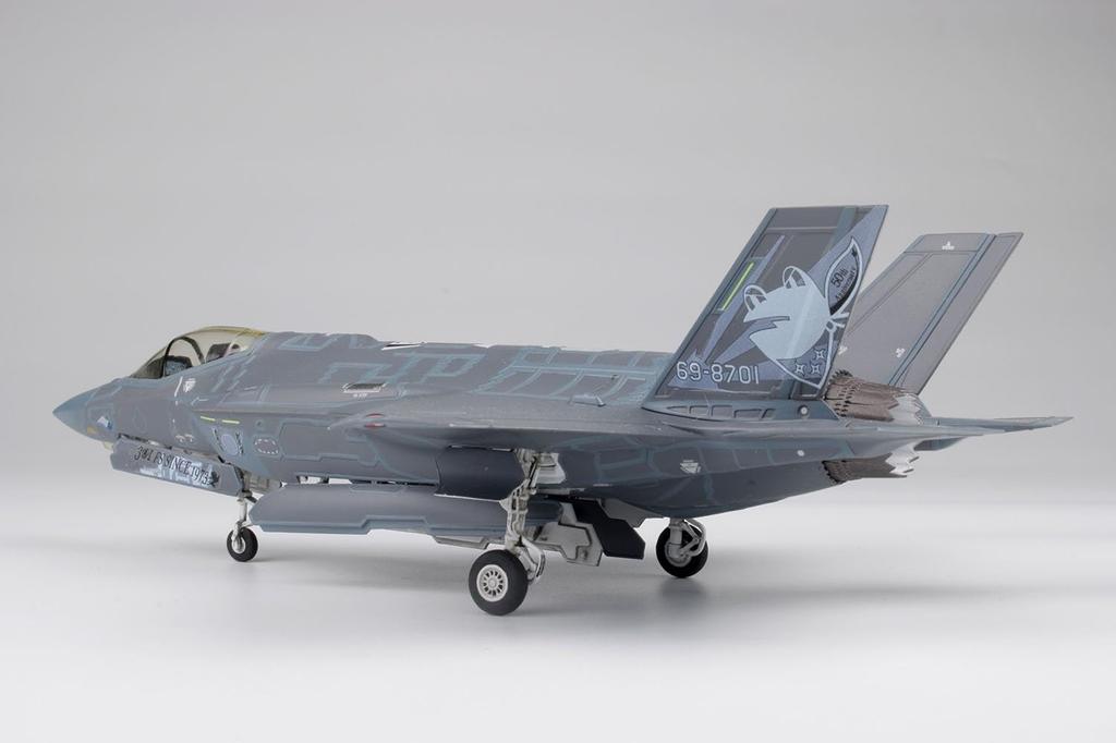 Platts Air Force Lightning II 301st Squadron 50th Anniversary Special Paint Пластиковая модель 1/72 Самооборона F-35A TPA-51 (Самолет)
