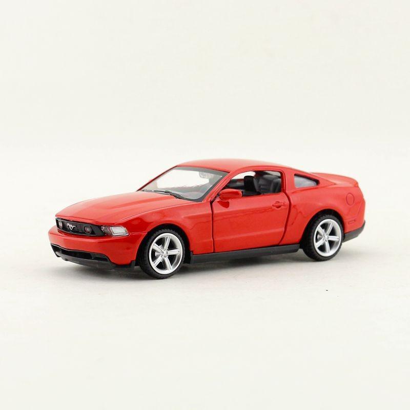 Сплавная модель автомобиля Ford Mustang Gt Маслкар для детской игровой комнаты