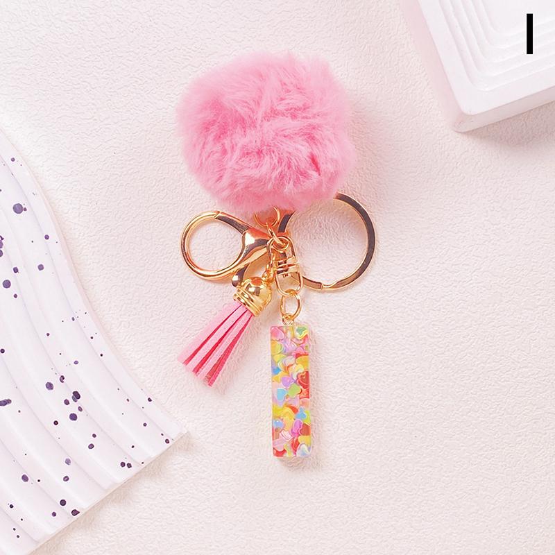 Очаровательный блестящий брелок с инициалами, сверкающий каучуковый кулон в виде алфавита с пушистой буквой, шарм для девочек, сумок, рюкзаков, аксессуаров