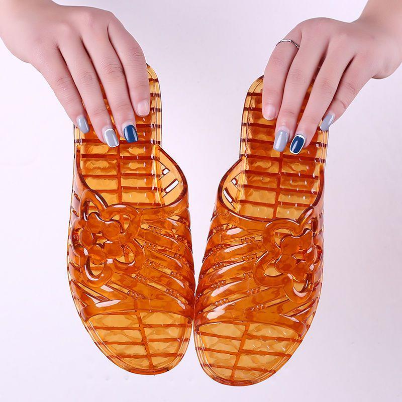 Женские тапочки из прозрачного пластика с центральным каблуком, женские сандалии на танкетке большого размера с желеобразным покрытием, для дома и ванной, нескользящие