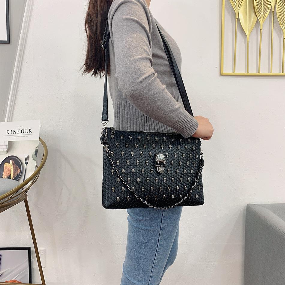 Skull Purse Studded Punk Coffin Goth Rivet Purses and Handbags Crossbody Satchel Shoulder Bag Clutch Purse Wallet Messager Bag