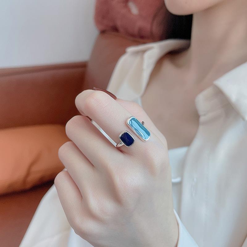 Простые Модные Ретро Подарки для Вечеринок Простое Прямоугольное Геометрическое Кольцо 2023 Новые Кольца из Стерлингового Серебра с Синим Камнем для Женщин