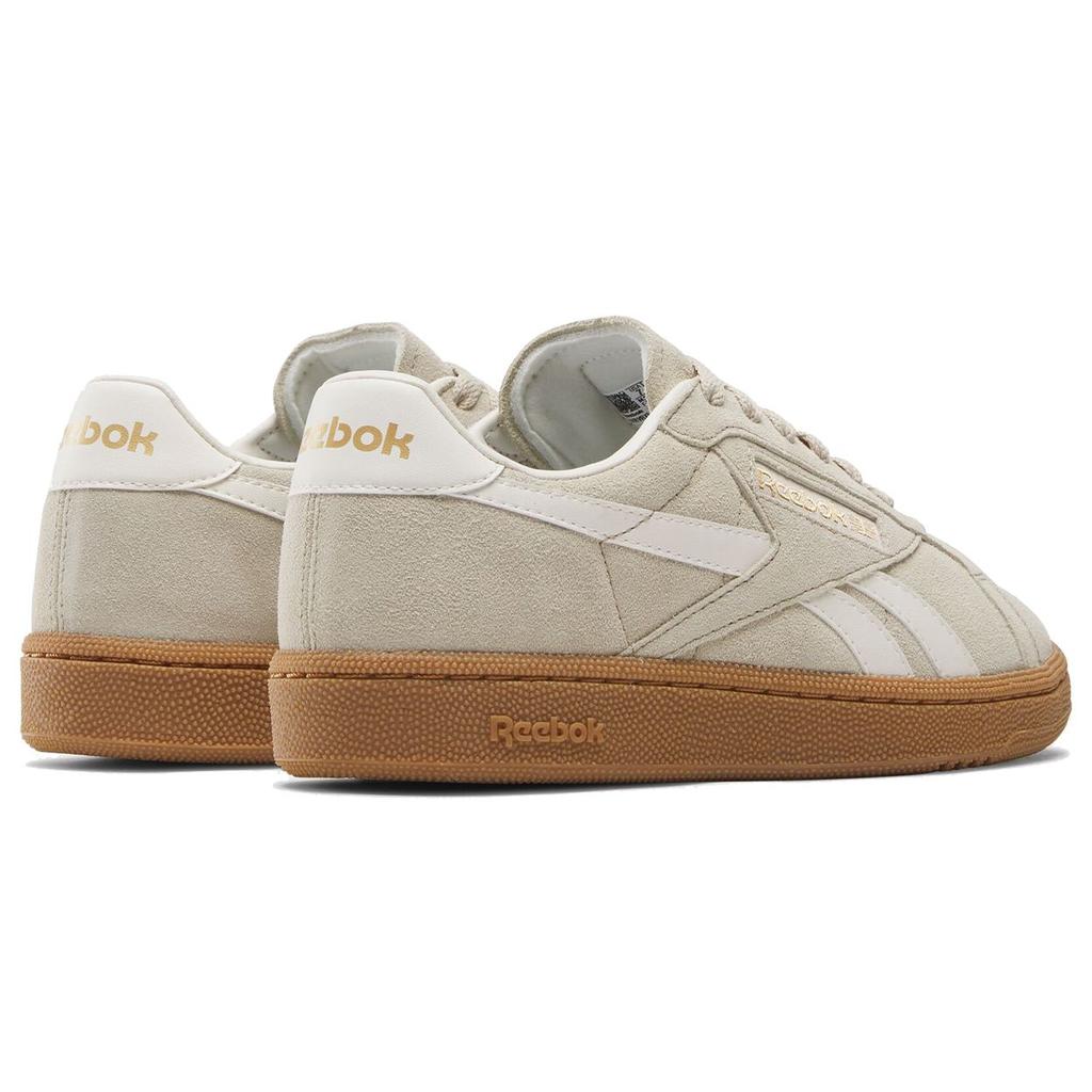 Reebok Club C Grounds UK Classic бежевые женские кроссовки Chalk Gum кремовые 100208145