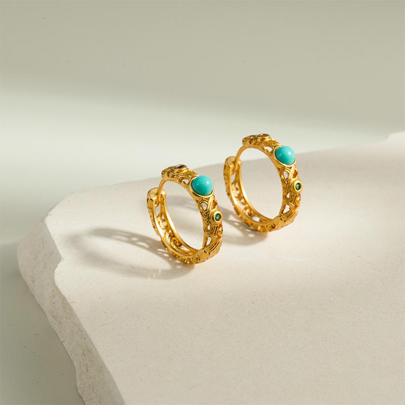 Exquisite European & American Turquoise C-Shaped Circle Earrings - High-End, Versatile, Light Luxury Fashion for Women