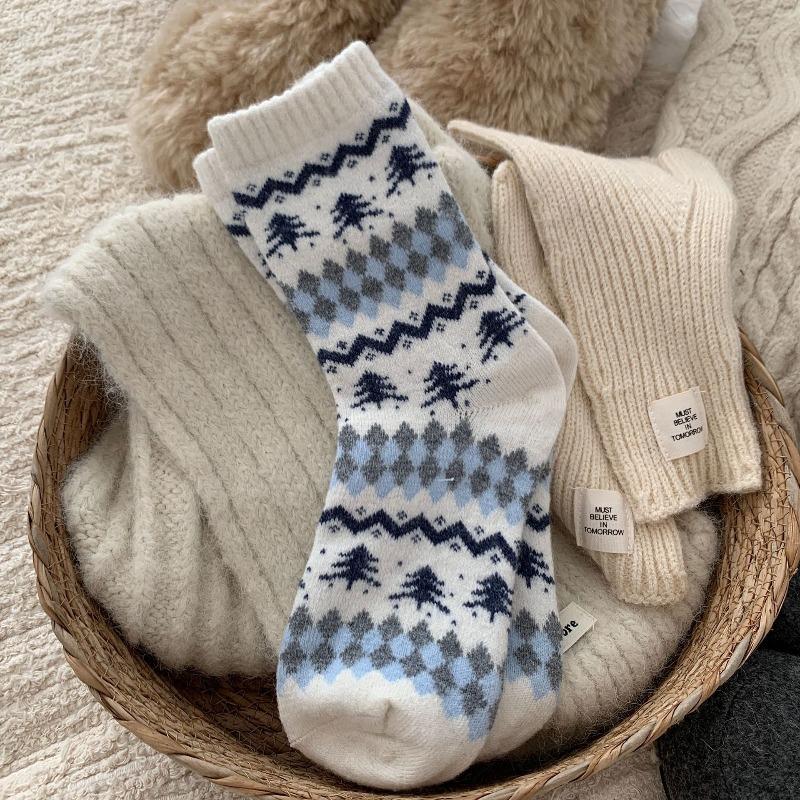 Зимой, теплые утолщенные носки, шерстяные носки до середины икры, носки с ворсом в виде елки, женские носки