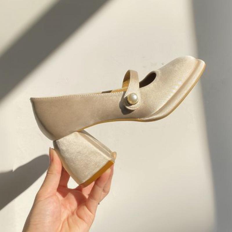 Женские туфли-лодочки в стиле ретро - Весенняя коллекция 2025