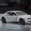 1/32 Dodge Challenger SRT Alloy Sports Car Model Simulation Diecast Metal Toy Muscle Car Model Sound and Light Children's Toys Gift