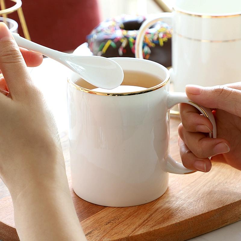 Кофейная кружка из костяного фарфора с золотым ободком, 200-400 мл, чайная чашка с ручкой, белая, 1 шт., для эспрессо, горячего какао, капучино, латте и холодных напитков, подходит для микроволновой печи