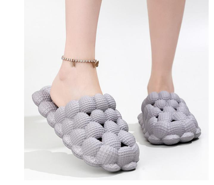 Summer Light Bubble Slides Women Flat Heels Massage Home Slippers Female Comfort Anti-Slip Designer Sandals Chaussure Femme