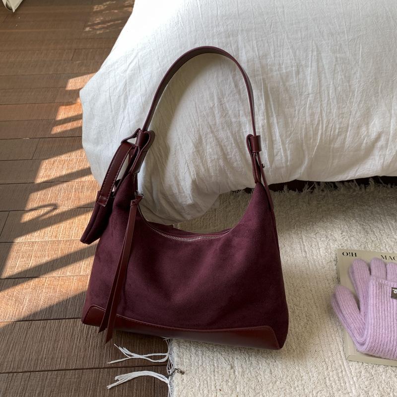 Осень-зима 2025 новая высококачественная универсальная наплечная сумка-мессенджер ленивый ветер большая вместимость сумка-пельмень женская сумка сумка-тоут