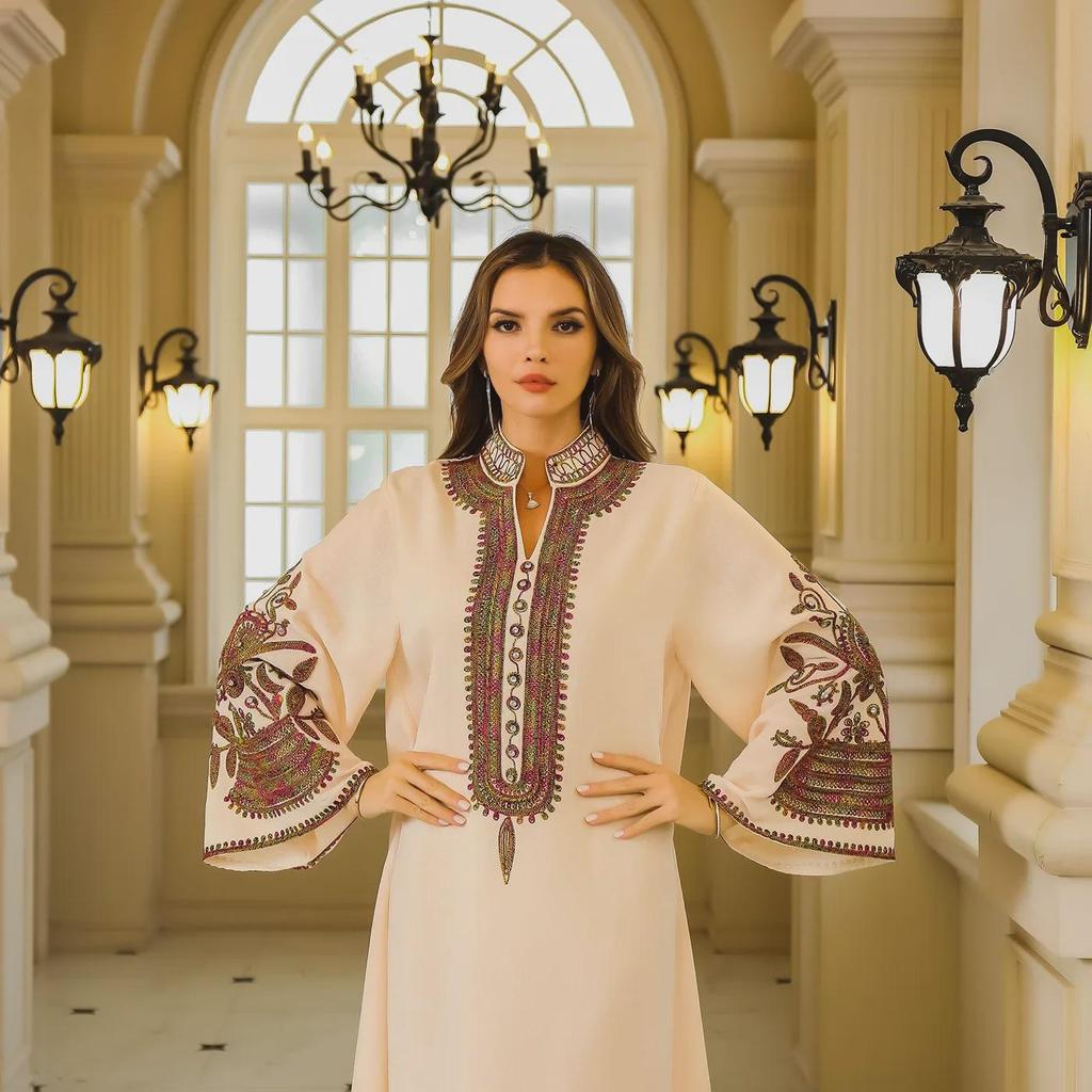 "Luxury Women's Embroidered Abaya Robe - Middle Eastern-Style Evening Dress"