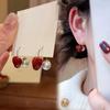 Серьги-гвоздики с красным сердцем и жемчугом, двухсторонние - Милые, Простые, Нишевый дизайн Осень/Зима