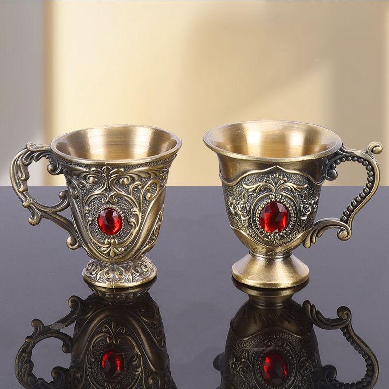 Легкий Роскошный Гравированный Бронзовый Винный Бокал – Винтажный Бокал для Белого Вина на Высокой Ножке для Дома, Вечеринки и Бара