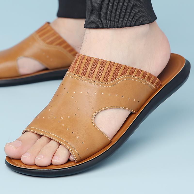 Модные мужские роскошные кожаные тапочки Нескользящая подошва Удобные шлепанцы с открытым носком Домашние тапочки для отеля Легкие летние тапочки