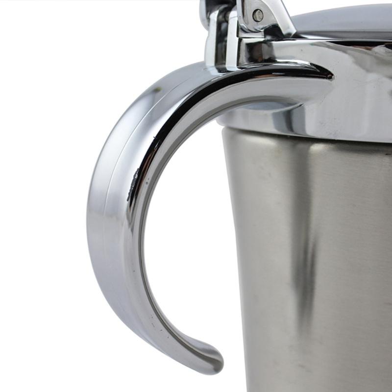 Эффективные термоизолированные соусники с крышкой из нержавеющей стали для подачи подливы и соуса. Незаменимы на кухне.