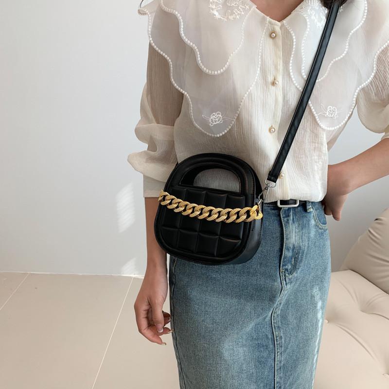 Chic Saddle Bag Stylish Handbag For Autumn Perfect For Casual Outfits In Black White Pink And Green