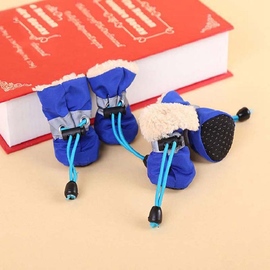 Нейлоновые ботиночки для собак с бархатным утеплением. В комплекте 4 штуки
