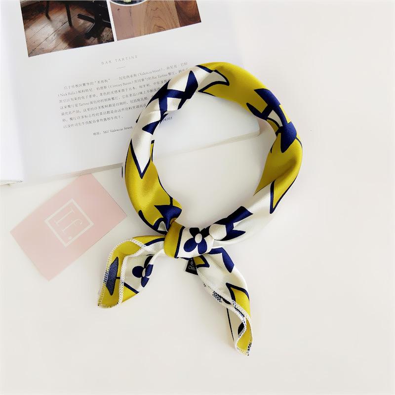 50 Spring/Summer New Small Scarf Small Square Scarf Women'S Professional Decoration Printed Professional Fashion Scarf